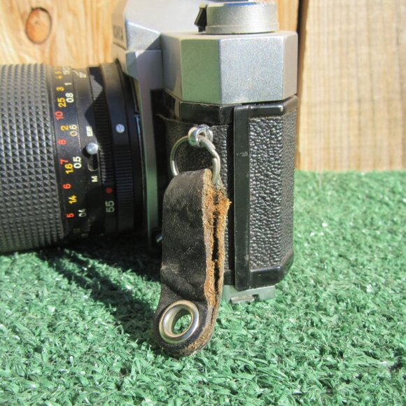 Vintage Konica Autoflex T 35mm Camera & Macro-Hexanon AR 55mm Lens 7902257 - Picture 8 of 10